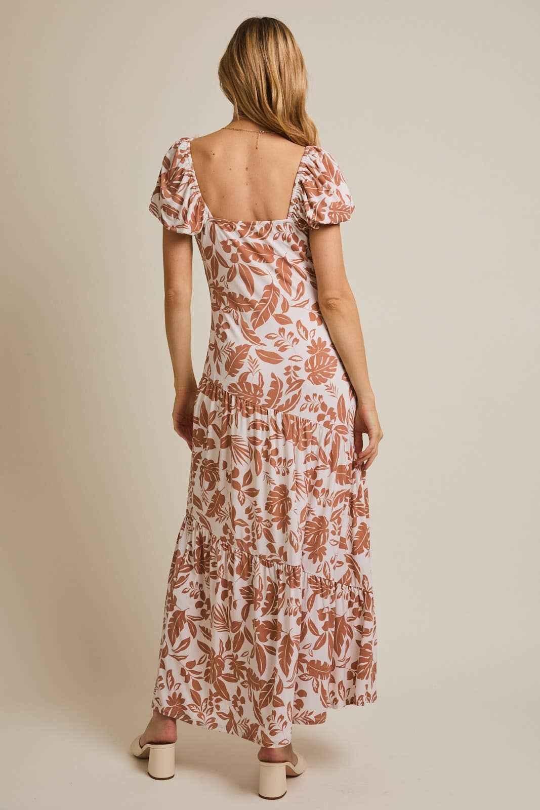 Falling Into Her Curves - Plus Size clothing - Plus size dresses for woman - Plus size maxi dress - Plus size clothing Cleveland OH - The Envy Co, Painesville OH