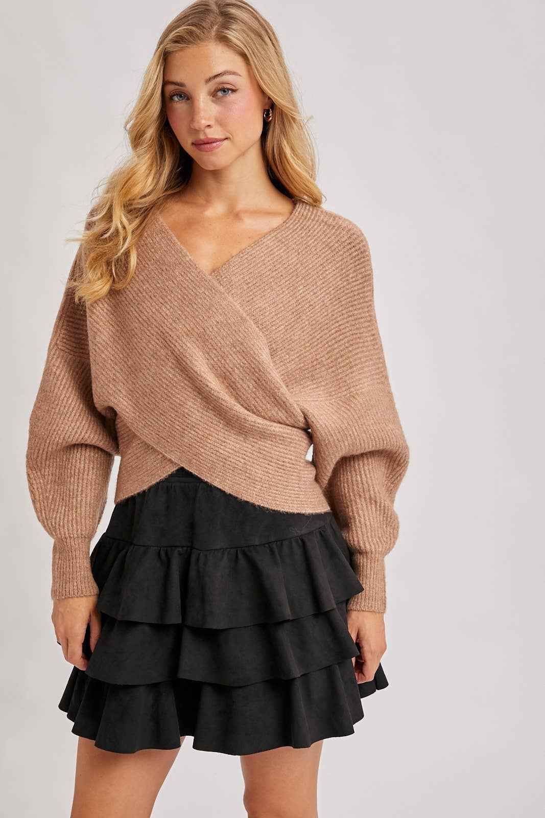 FAUX SUEDE TIERED RUFFLE PAPERBAG WAISTBAND MINI SKIRT: Black / L