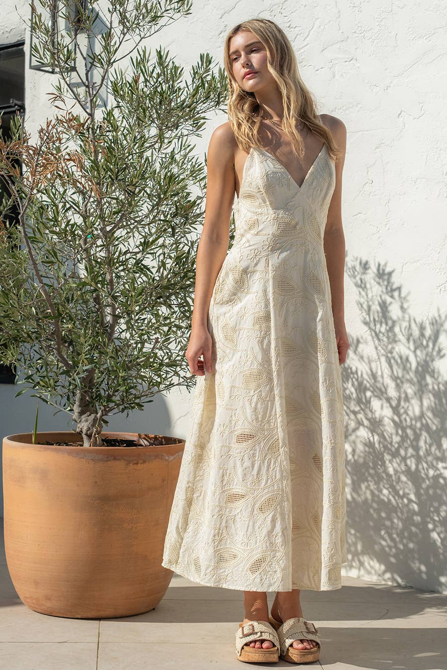 Sunlit Strolls Dress - The Envy Co